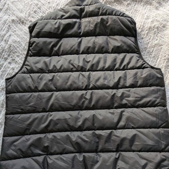 New Vests "Old navy" - Picture 3 of 12